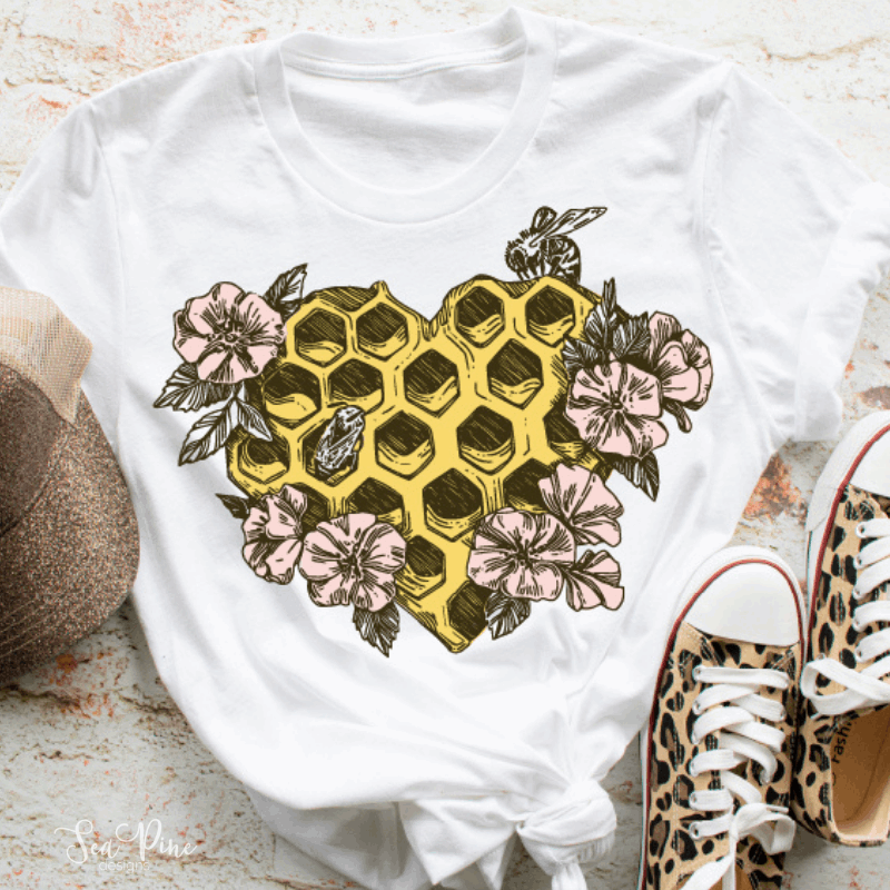 BEE STILL MY HEART Tee - Sea Pine Designs