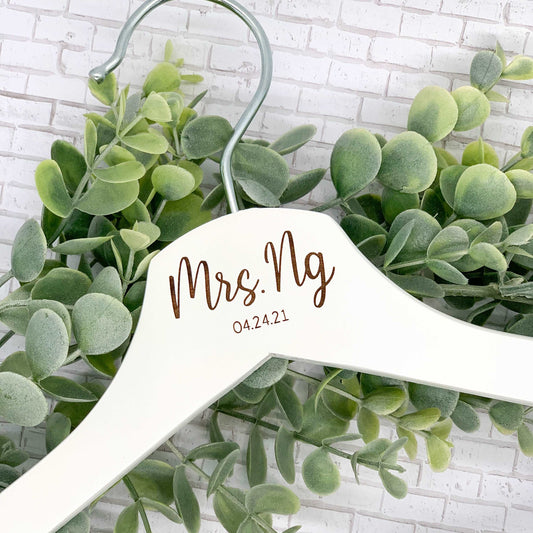 Bridal Hanger - White - Sea Pine Designs